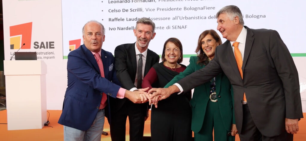 Paola Marone, presidente di Federcostruzioni, e Federica Brancaccio, presidente di ANCE, sono intervenute all’evento inaugurale del SAIE 2022.